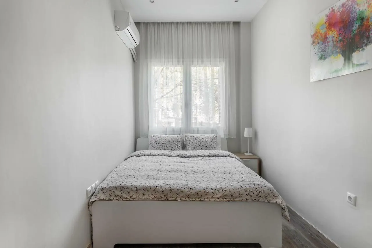 Cozy Apartment In City Center سالونيك