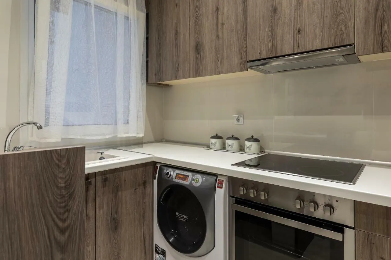 Cozy Apartment In City Center سالونيك